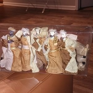 8 nativity creche christmas figurines